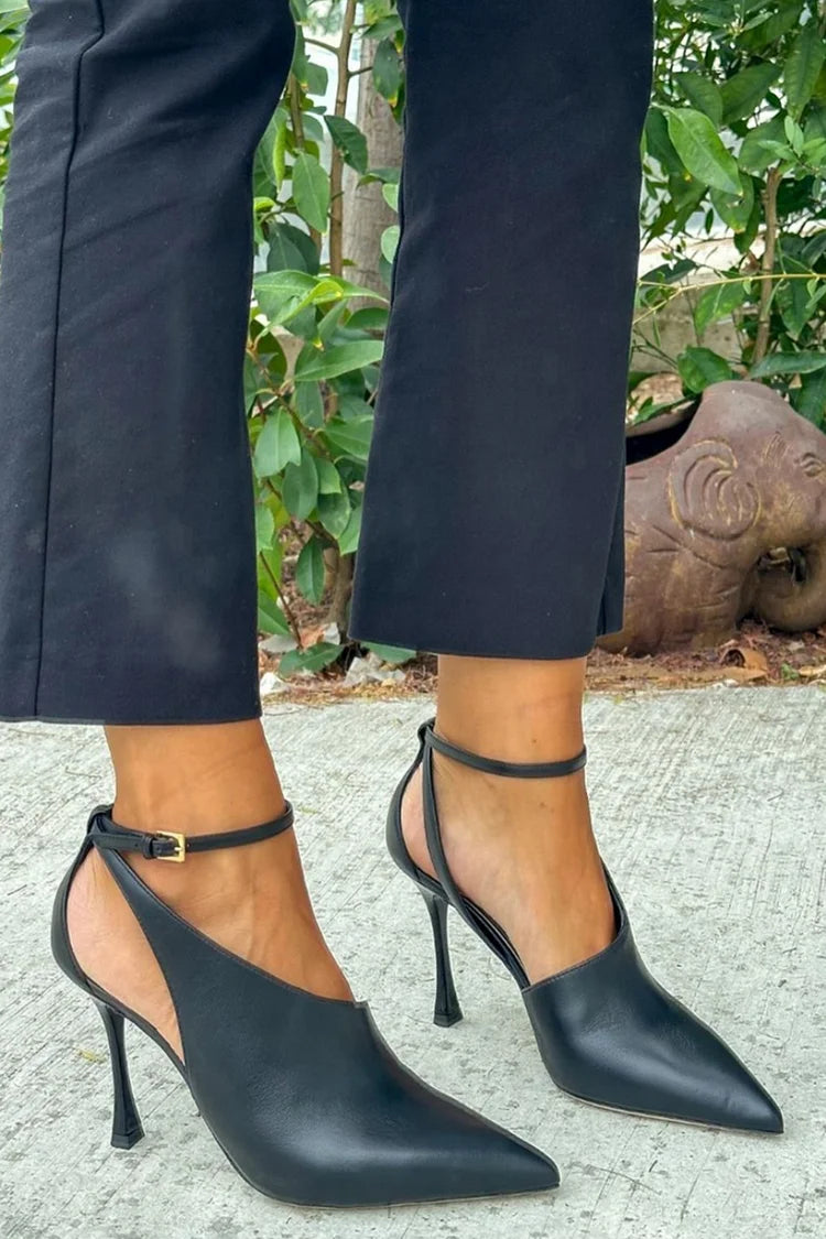 FLAVIA | POINTED TOE PUMP WITH ANKLE STRAP