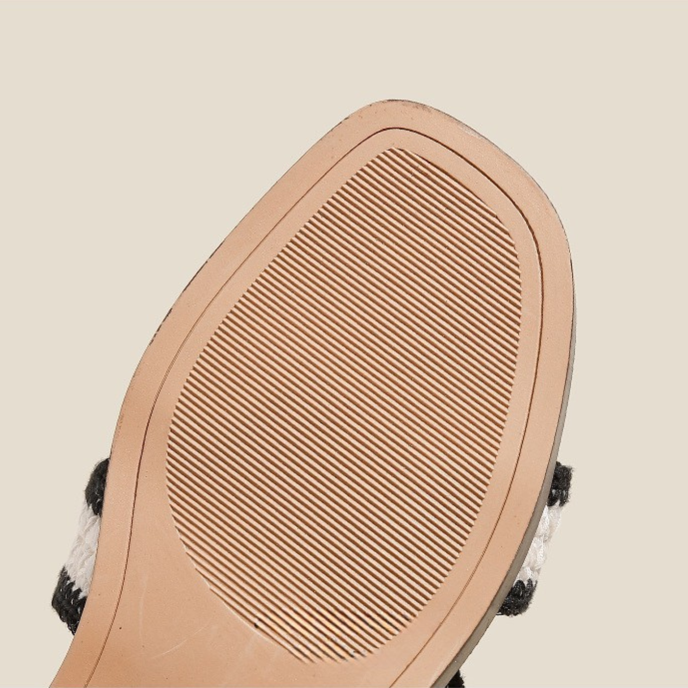 ÉLISE RAPHIA | ELEGANT SANDALS