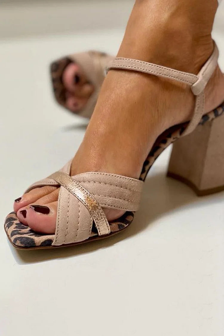 DALIA | HEEL SANDALS WITH CROSS BAND