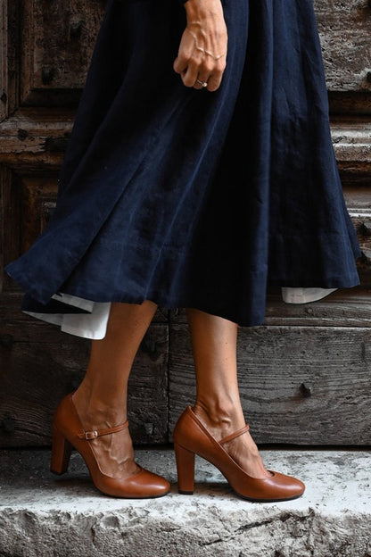 Caella™ | Elegant sandals with straps and a compact heel, perfect for any occasion